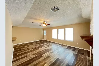 6902 Feather Creek Drive, Houston, TX 77086 - Photo 2