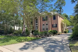 66 Driftoak Cir, The Woodlands, TX 77381 - Photo 2