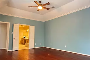 66 Driftoak Cir, The Woodlands, TX 77381 - Photo 14
