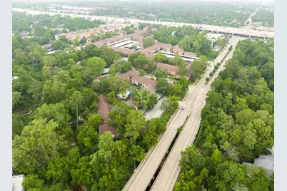 8229 Kingsbrook Road #229, Houston, TX 77024 - Photo 32