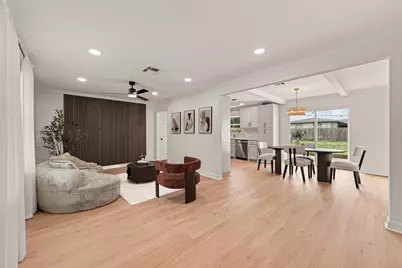 10966 Shadow Wood Dr, Houston, TX 77043 - Photo 4
