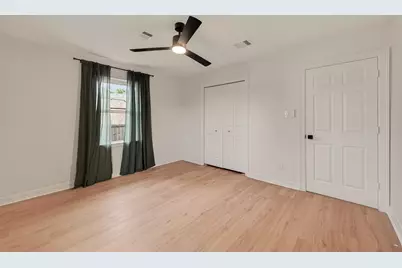 10966 Shadow Wood Dr, Houston, TX 77043 - Photo 16