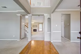 10003 Briarpark Trail Ln, Houston, TX 77064 - Photo 4
