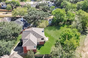 10003 Briarpark Trail Ln, Houston, TX 77064 - Photo 30