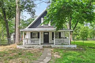 6090 Skylane Dr, Montgomery, TX 77316 - Photo 1