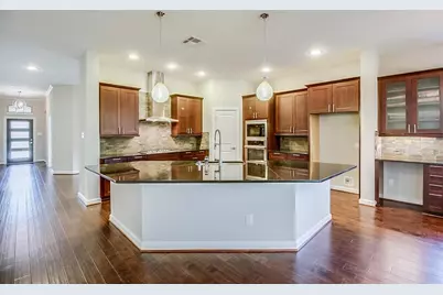 17106 Rainier Creek Drive, Humble, TX 77346 - Photo 2