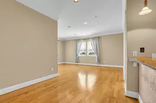 7134 Mapleridge St, Houston, TX 77081 - Photo 4