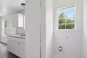 3517 Sparrow St, Houston, TX 77051 - Photo 42