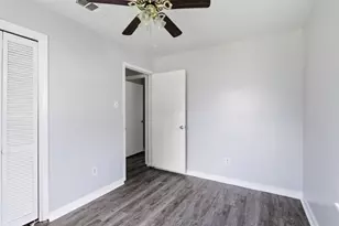 3517 Sparrow St, Houston, TX 77051 - Photo 34