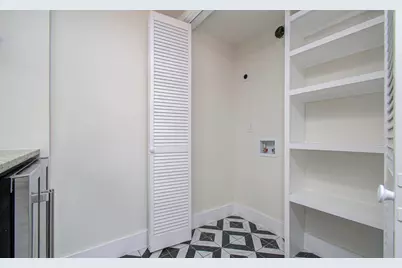 14231 Misty Meadow Lane, Houston, TX 77079 - Photo 20