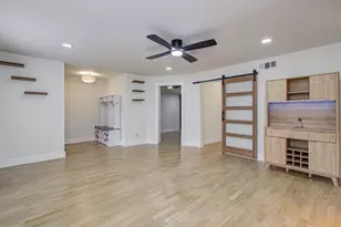 14231 Misty Meadow Ln, Houston, TX 77079 - Photo 8