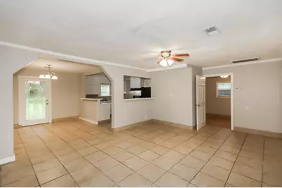 701 22nd Avenue N, Texas City, TX 77590 - Photo 4