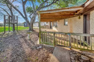 10957 N US Hwy 77, Schulenburg, TX 78956 - Photo 36