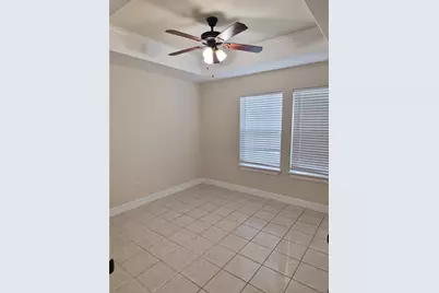 218 Majestic Oak Circle, Houston, TX 77566 - Photo 10
