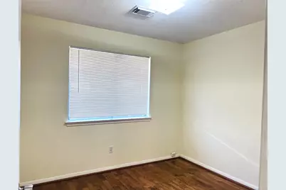 15330 Riverside Grove Drive, Houston, TX 77083 - Photo 10
