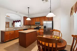 3319 Oil Baron Ln, Manvel, TX 77578 - Photo 4