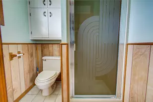 757 County Rd 291, Sargent, TX 77414 - Photo 24