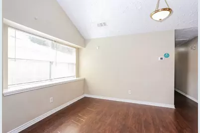 11 Crestbriar Court, Baytown, TX 77521 - Photo 6