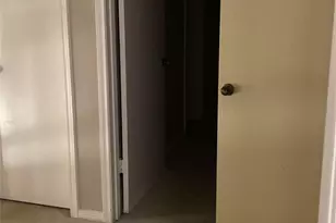 11818 Plumbrook Dr, Houston, TX 77099 - Photo 8