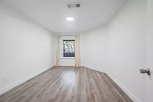 10733 Braes Bend Dr, Houston, TX 77071 - Photo 20