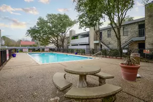 10733 Braes Bend Dr, Houston, TX 77071 - Photo 34