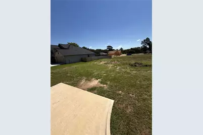 1037 S Masonic Street, Bellville, TX 77418 - Photo 2
