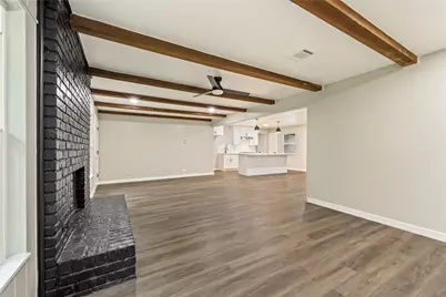 320 Burnett Drive, Baytown, TX 77520 - Photo 8