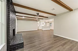 320 Burnett Dr, Baytown, TX 77520 - Photo 8