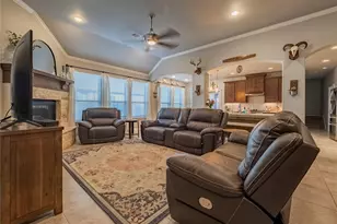 10215 Lewis Ln, Rosharon, TX 77583 - Photo 16