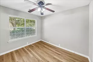 2764 Woodspring Forest Dr, Houston, TX 77345 - Photo 10