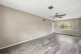 5015 Bricker St, Houston, TX 77033 - Photo 6
