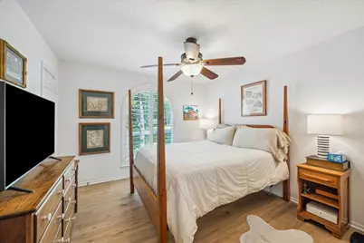 2910 Royal Circle Drive, Kingwood, TX 77339 - Photo 20