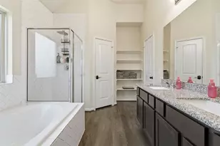 611 Walnut Branch Dr, Baytown, TX 77523 - Photo 16