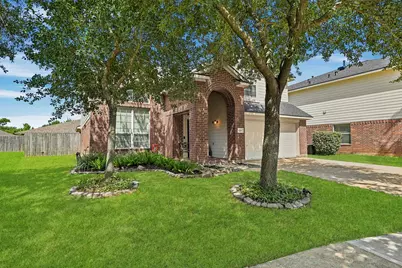 1211 Watermoon, Richmond, TX 77469 - Photo 2