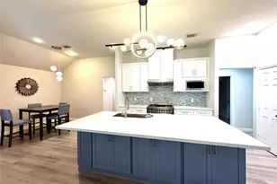 12114 Pine Brook Dr, Stafford, TX 77477 - Photo 8