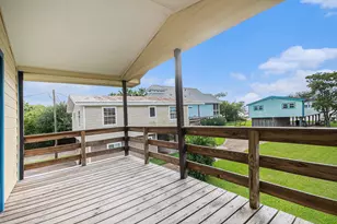 1434 10th St, San Leon, TX 77539 - Photo 10