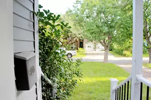 4416 Holt St, Bellaire, TX 77401 - Photo 2