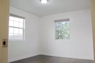 4416 Holt St, Bellaire, TX 77401 - Photo 12