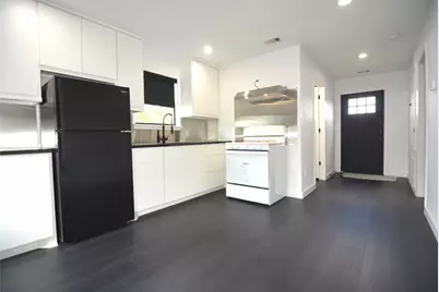 2438 Walcott Lane, Houston, TX 77088 - Photo 6