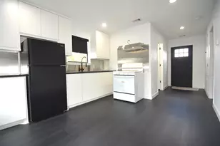 2438 Walcott Ln, Houston, TX 77088 - Photo 6
