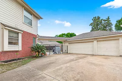 3506 Hunstanton Court, Katy, TX 77450 - Photo 4