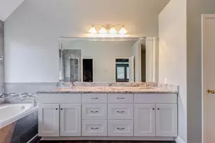 9215 Landry Blvd, Spring, TX 77379 - Photo 28