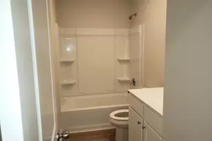 16129 Sugar Fls Dr, Conroe, TX 77303 - Photo 12