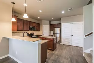 121 Wickersham, Conroe, TX 77304 - Photo 12