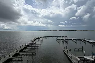 4011 NASA Road 1, Seabrook, TX 77586 - Photo 14