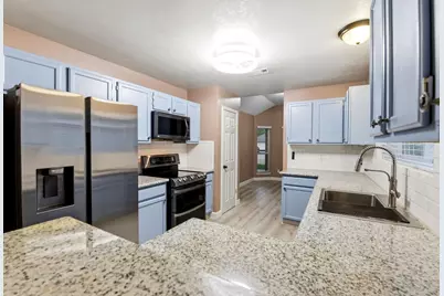 2622 S Peach Hollow Circle, Pearland, TX 77584 - Photo 16