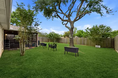 2622 S Peach Hollow Circle, Pearland, TX 77584 - Photo 38