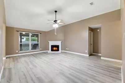 2622 S Peach Hollow Circle, Pearland, TX 77584 - Photo 8