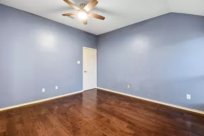 2622 S Peach Hollow Circle, Pearland, TX 77584 - Photo 22