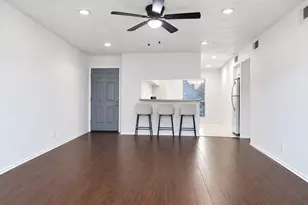 1901 S Voss Rd, Houston, TX 77057 - Photo 6